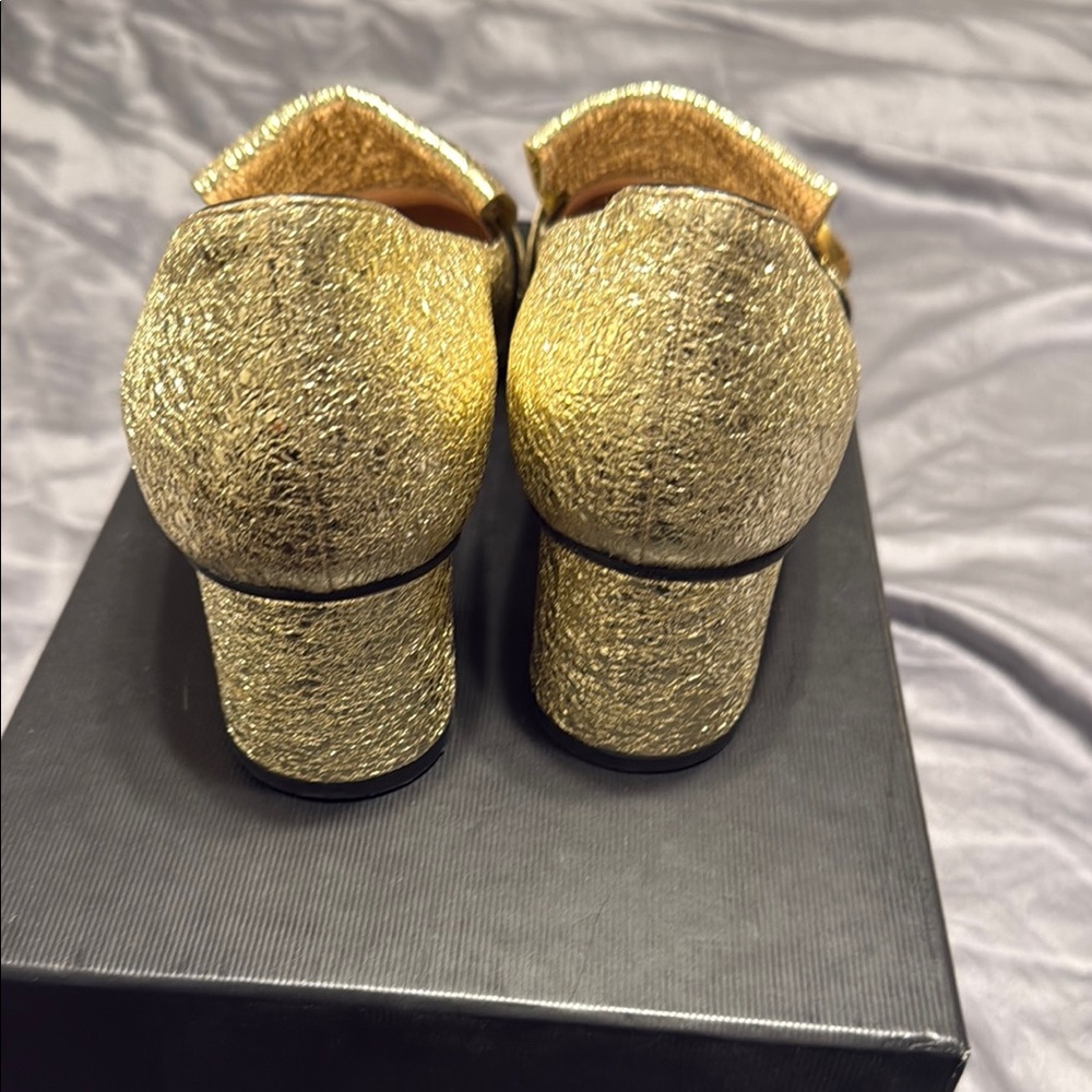 Gucci Gold Metallic Heels with Fringe Detail - Picture 9 of 10